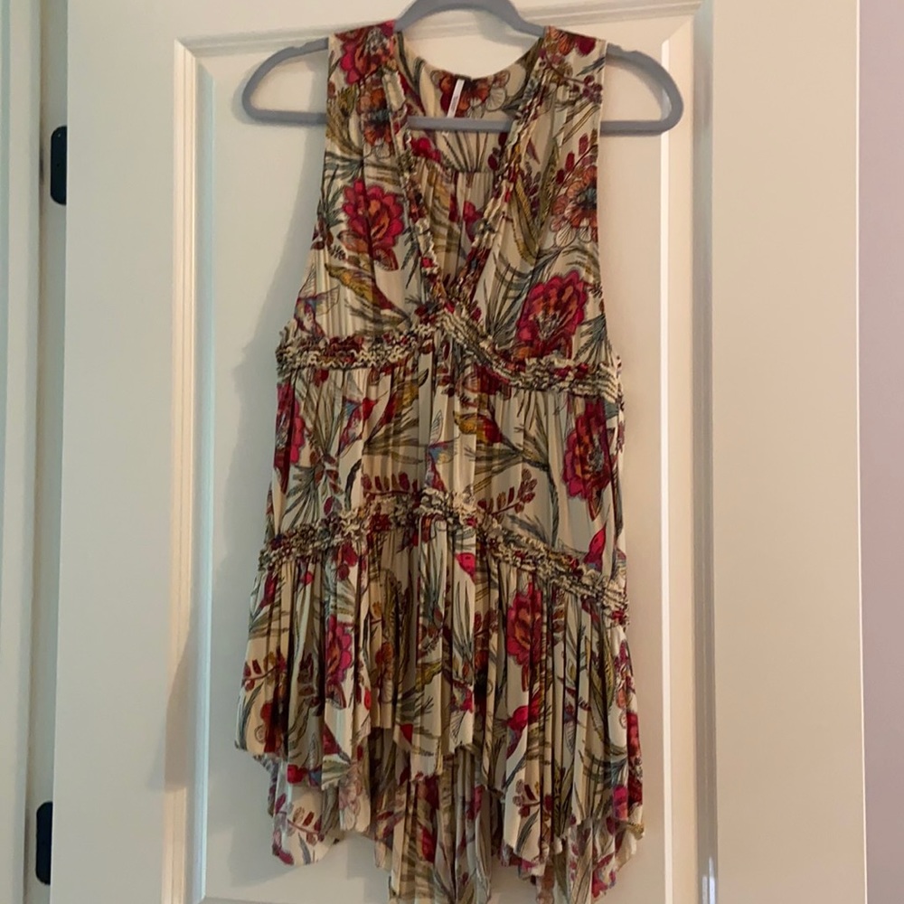 Free People floral v-neck ruffle top